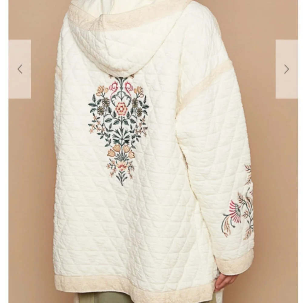 125. Long Sleeve Jacket top in quilting with embroidery point crochet pockets - Picture 5 of 6